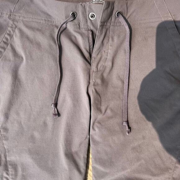 Athleta shorts, elastic drawstring waist, pockets, size S black - Picture 7 of 7